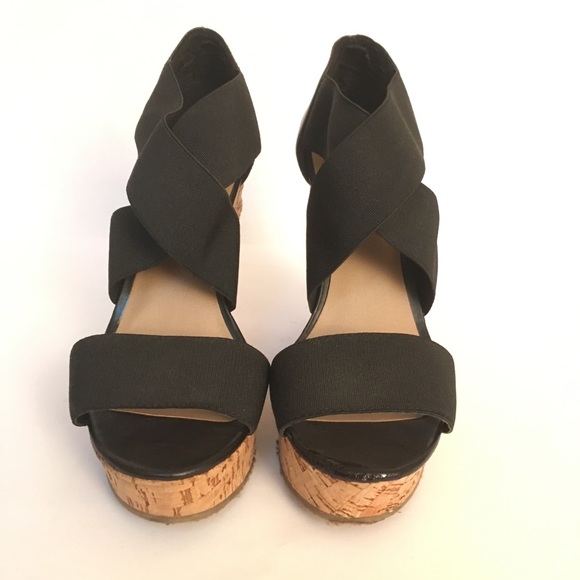 Steve Madden Wedge - Picture 2 of 4